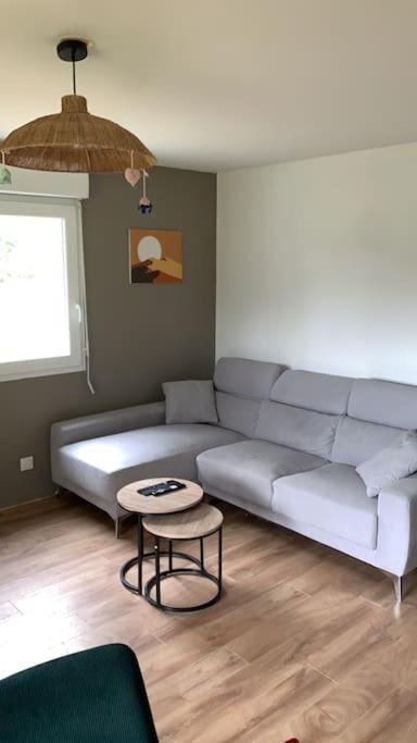 Appartement Lumineux De 60M2 Guer Extérieur photo